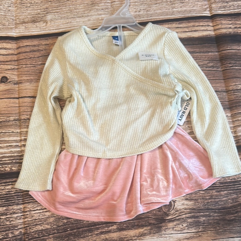 Long-Sleeve Ribbed Wrap-Front Top and Velvet Skirt Set for Toddler Girls